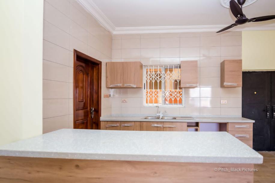 3 bedroom house at Tema C 25-3